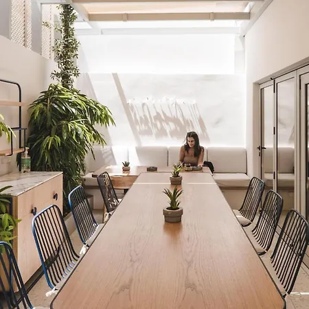 ホテル Chill & Co. Serifos リバディオン