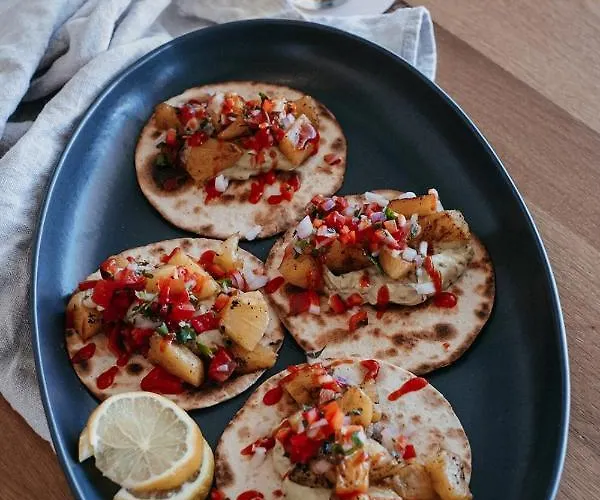 Chill & Co. Serifos Hotel *