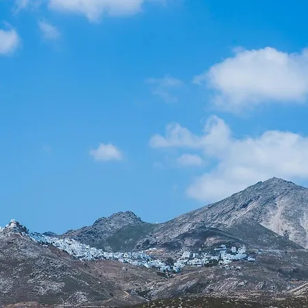 Chill & Co. Serifos Hotel *